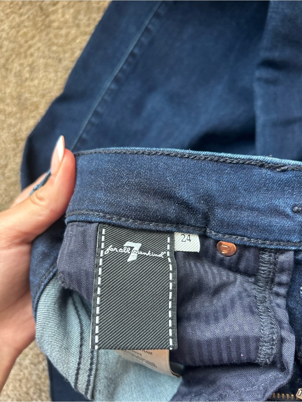 7 for all mankind jeans - Picture 5 of 7